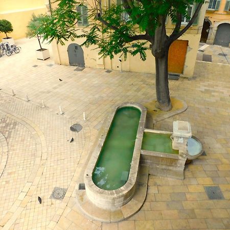 טולון #2 Studio # Place Charmante מראה חיצוני תמונה